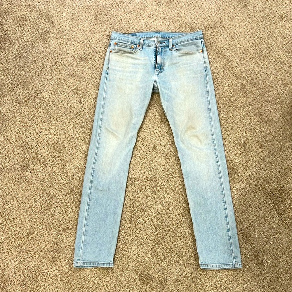 Levi’s 510 light wash jeans